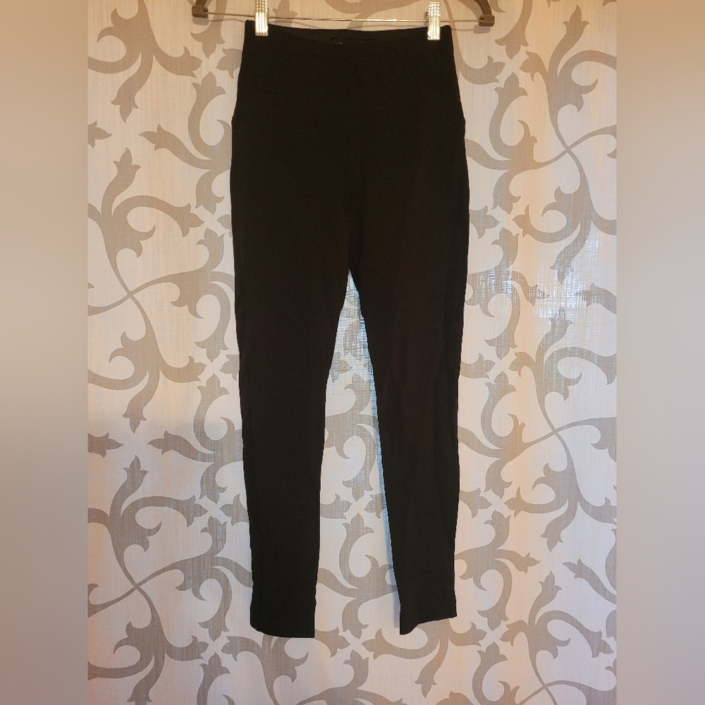 Jones New York Classic Black Apparel